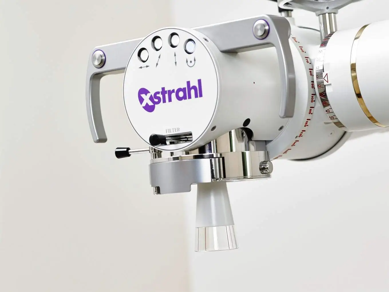 Xstrahl 150