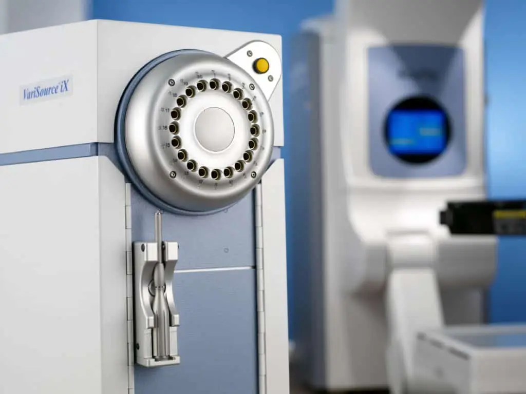 Advanced medical laboratory instrument for precise diagnostics.